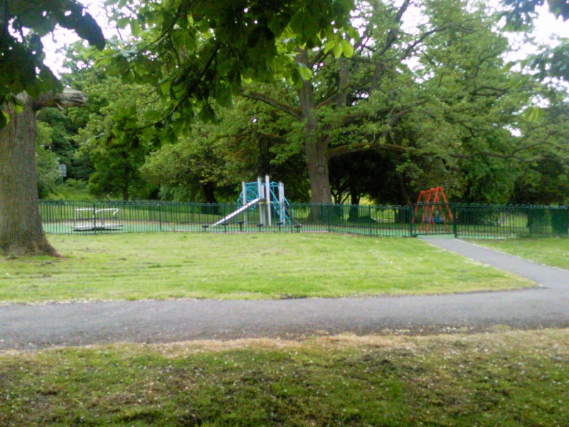 Seil Drive Play Area