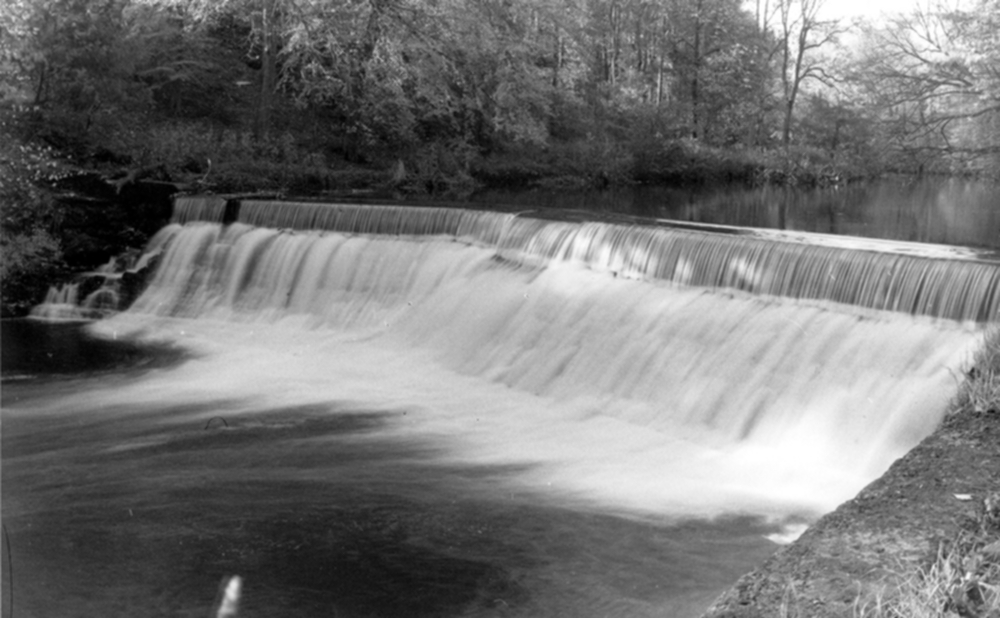 Weir before breach Weir before breach